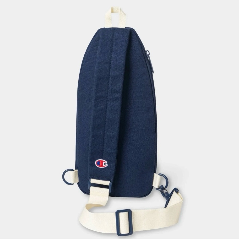 Champion Sling Bag Crossbody Backpack NWT Unisex Navy Blue - Picture 12 of 14